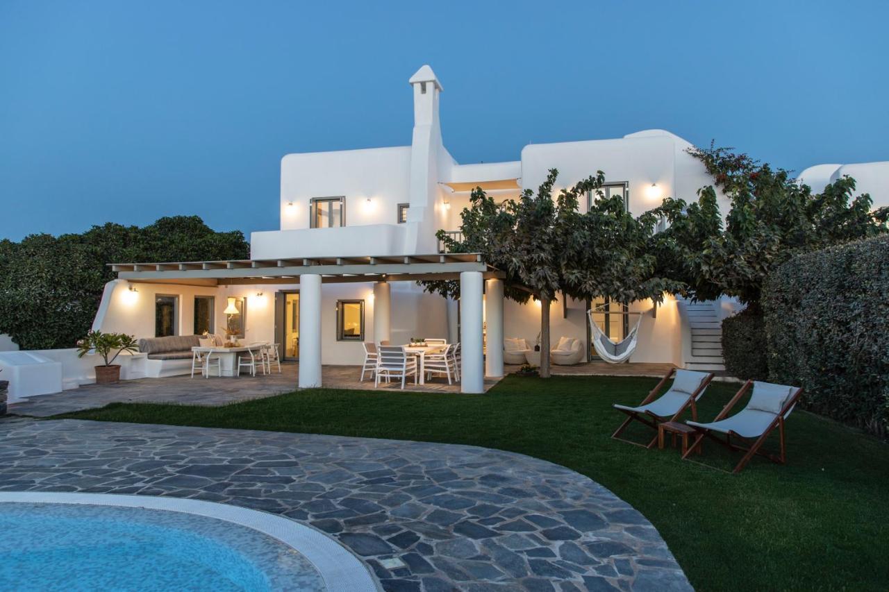 Aqua Breeze Villas On The Beach Pláka Exterior foto